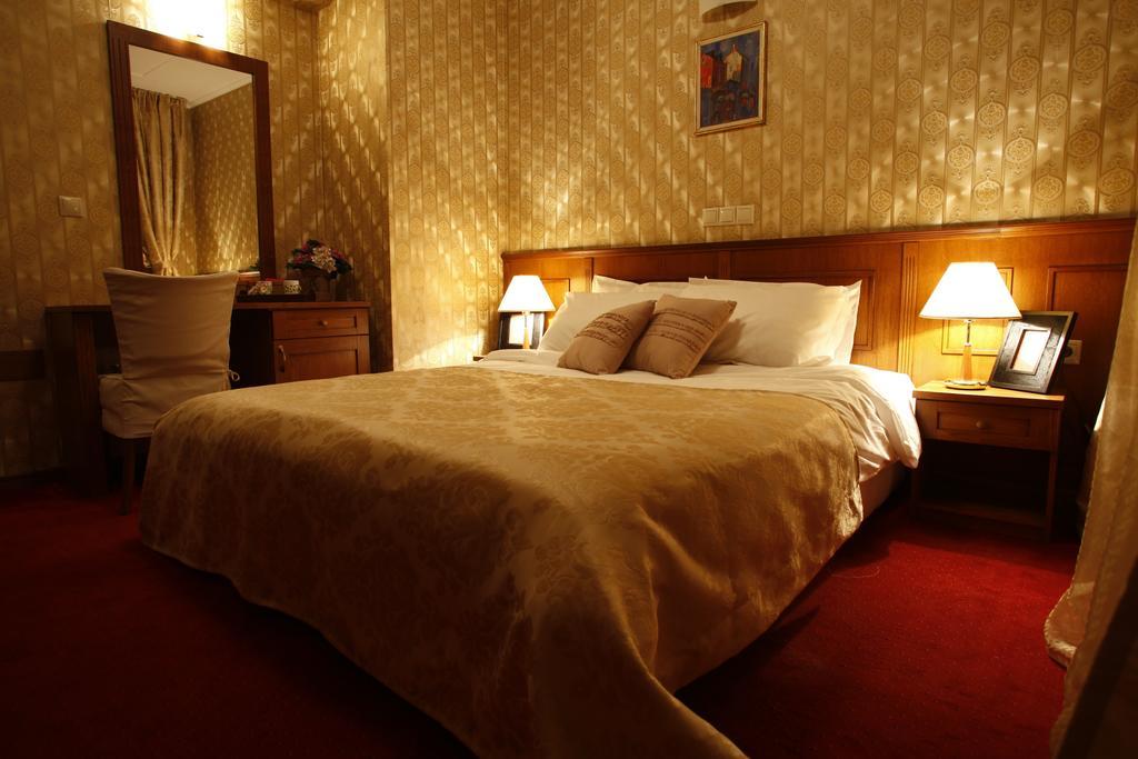 Mountain Boutique Family Hotel Devin Rum bild